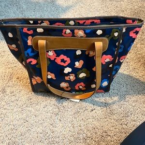 Fossil Keeper Tote (NWT)